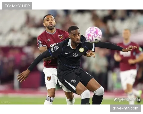 英超战报：曼城稳居榜首，利物浦强势反弹豪取连胜